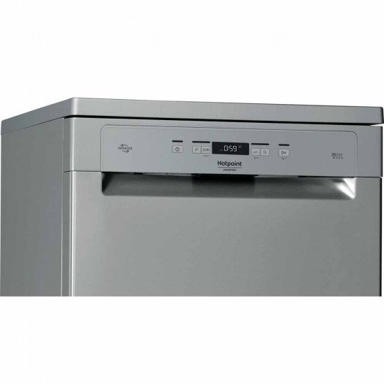 Посудомоечная машина Hotpoint-Ariston HFC3C41CW X