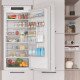 Холодильник встраиваемый Indesit INC20T321EU