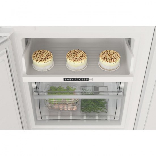 Холодильник, що вбудовується Whirlpool WHC 18T311