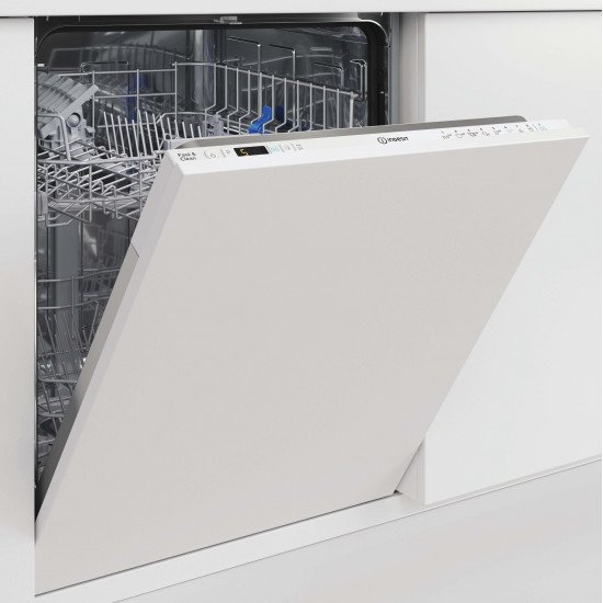 Встраиваемая посудомоечная машина Indesit D2I HD526 A